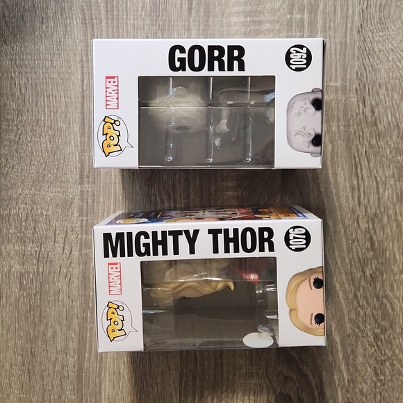Funko Pop Bundle Mighty Thor & Gorr from Thor Love and Thunder - Picture 4 of 6